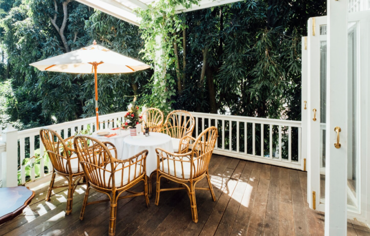 Avancée de terrasse, Le Carbet